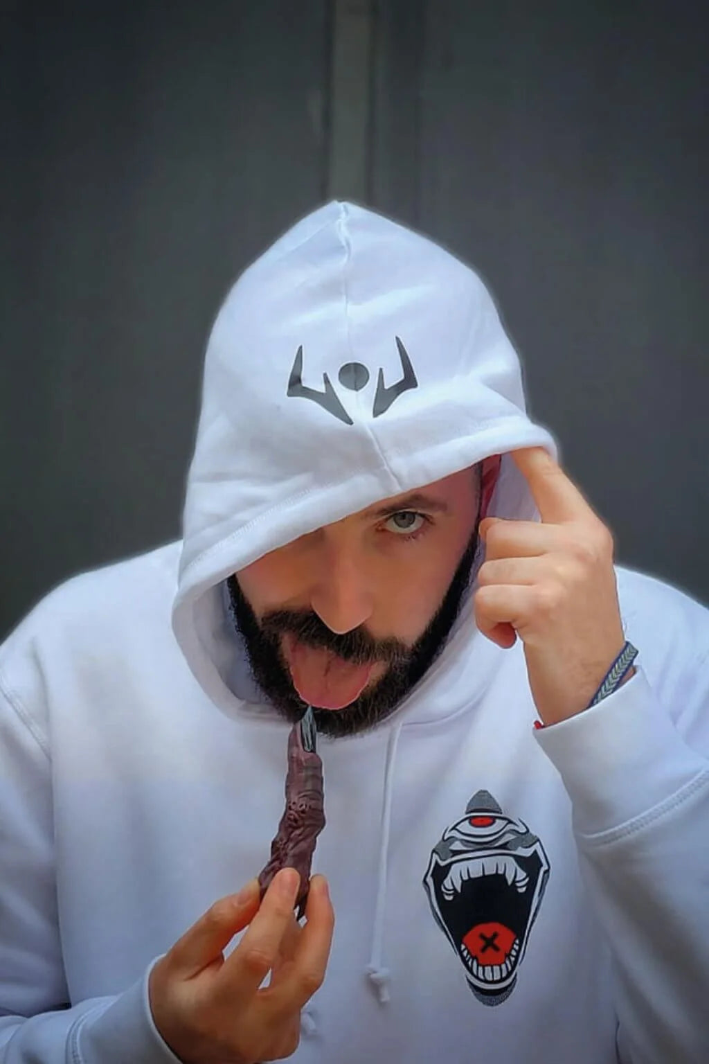 SUDADERA FINGER MALDITION - NAKAMA